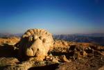 Nemrut Dagi-testa di leone.jpg